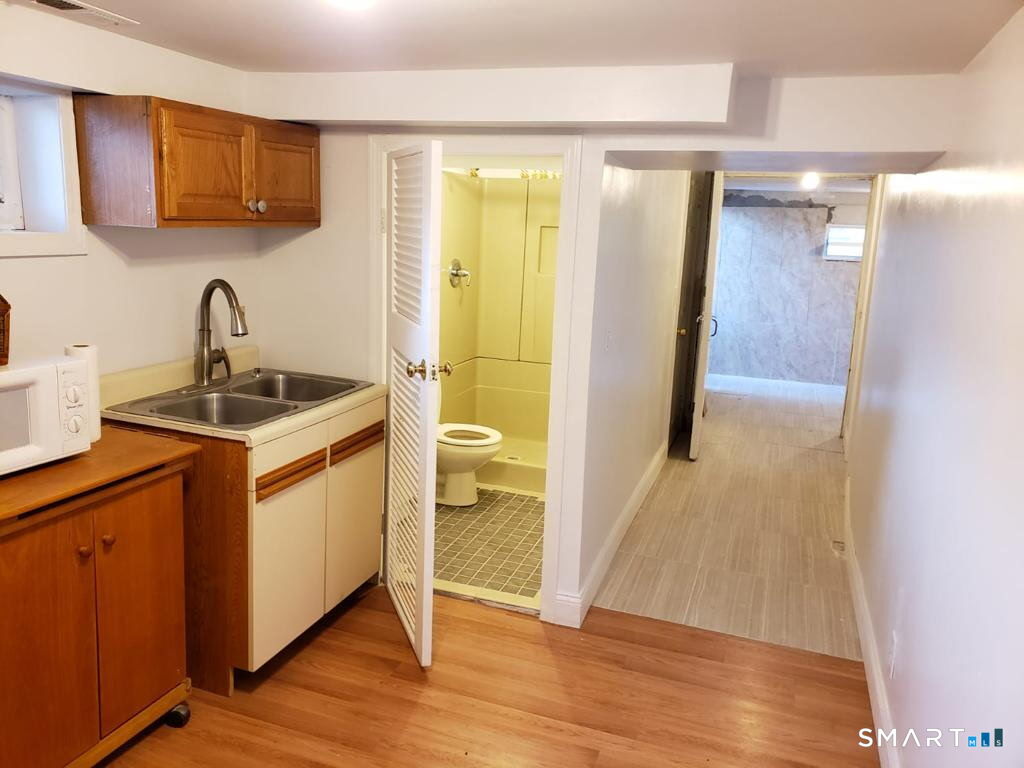 6 Windy Hill Road Milford CT 06460