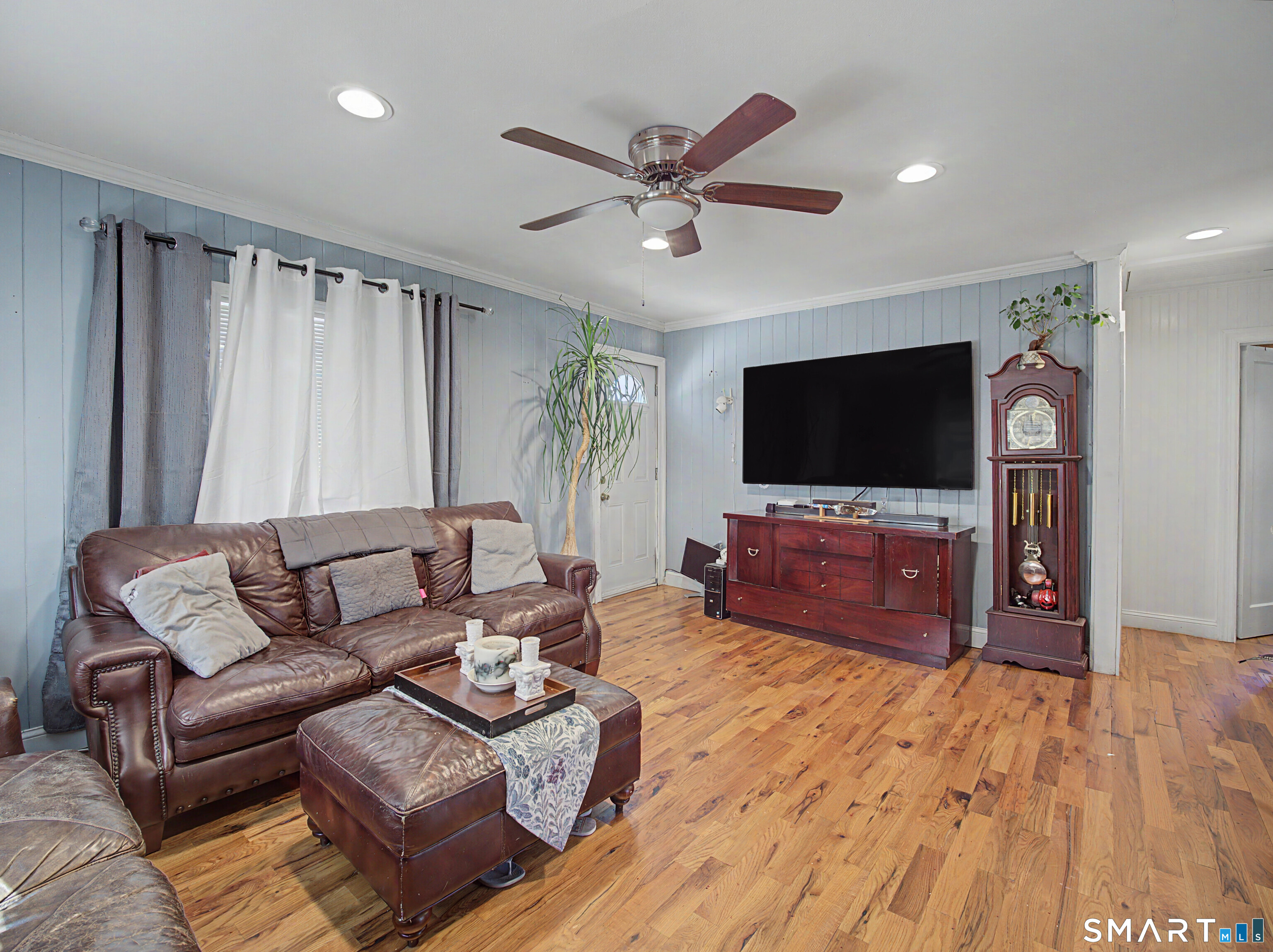 6 Windy Hill Road Milford CT 06460