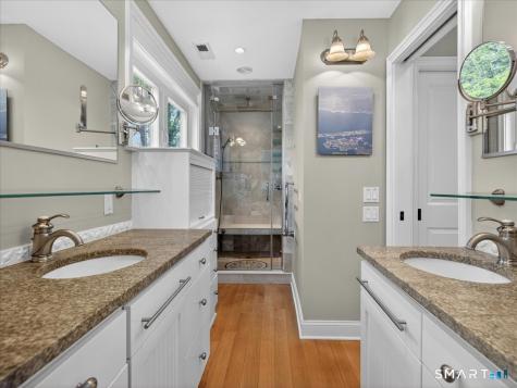 48 Groveway Clinton CT 06413