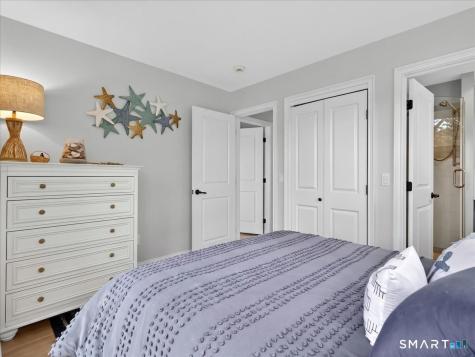 48 Groveway Clinton CT 06413