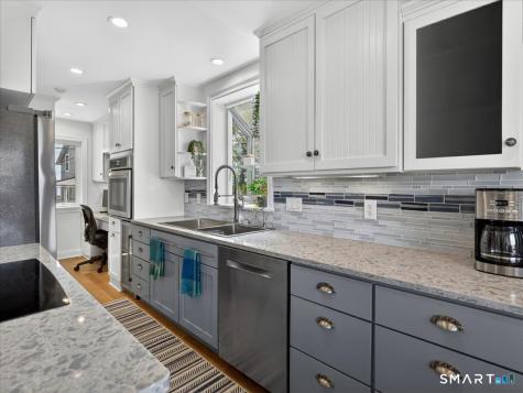 48 Groveway Clinton CT 06413