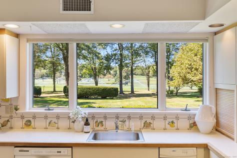 111 Bloomfield Avenue West Hartford CT 06105