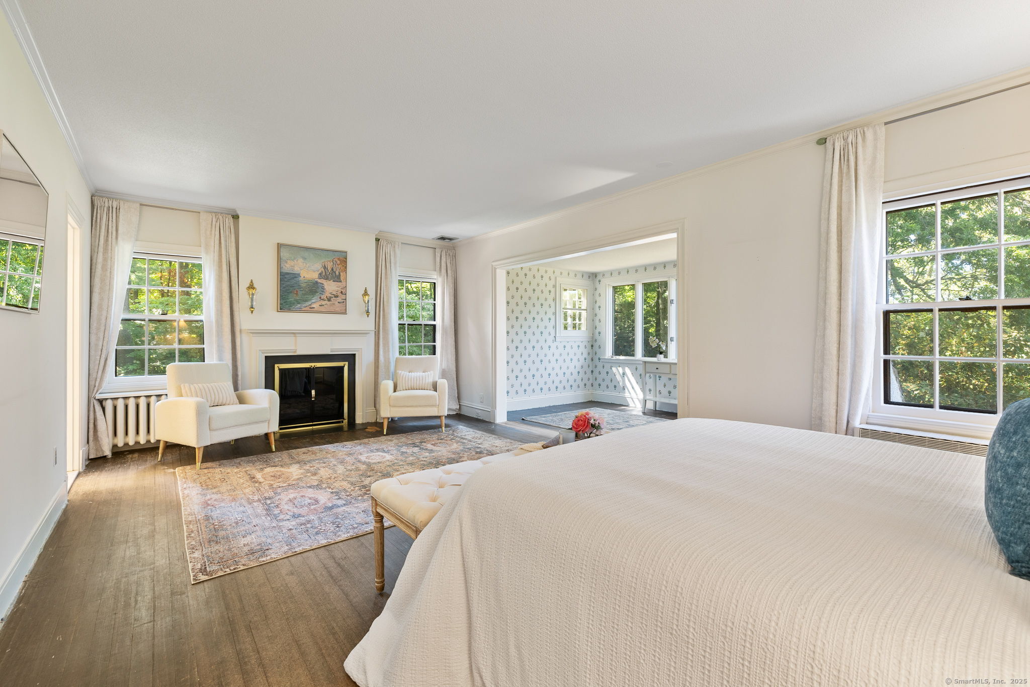 111 Bloomfield Avenue West Hartford CT 06105