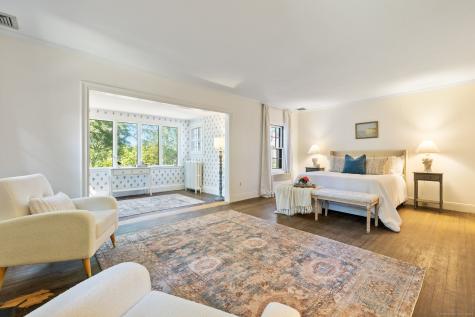 111 Bloomfield Avenue West Hartford CT 06105