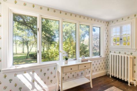 111 Bloomfield Avenue West Hartford CT 06105