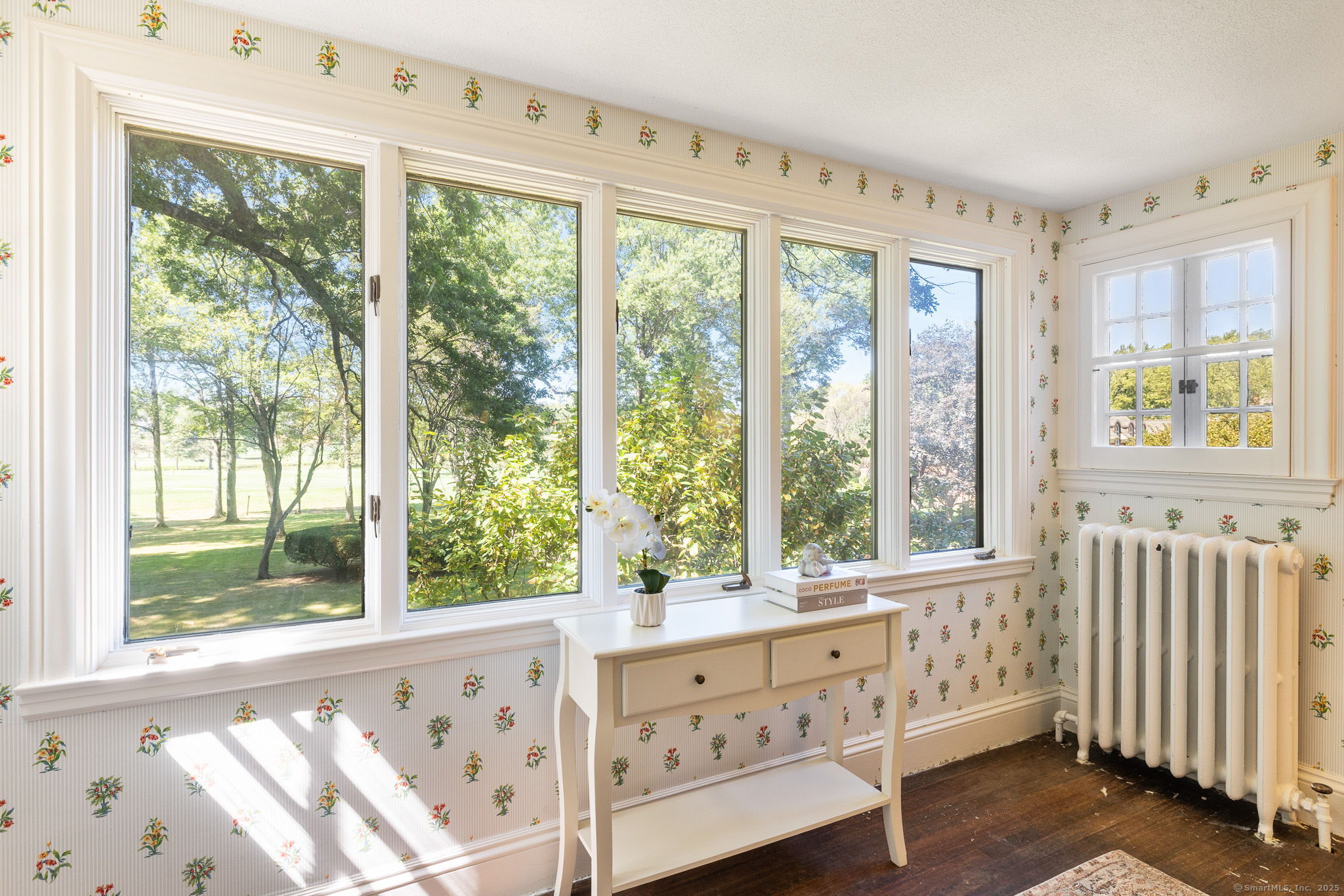 111 Bloomfield Avenue West Hartford CT 06105