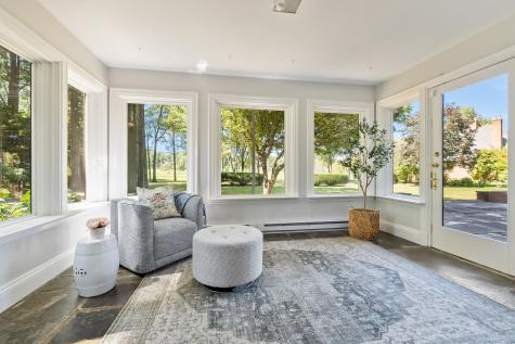 111 Bloomfield Avenue West Hartford CT 06105