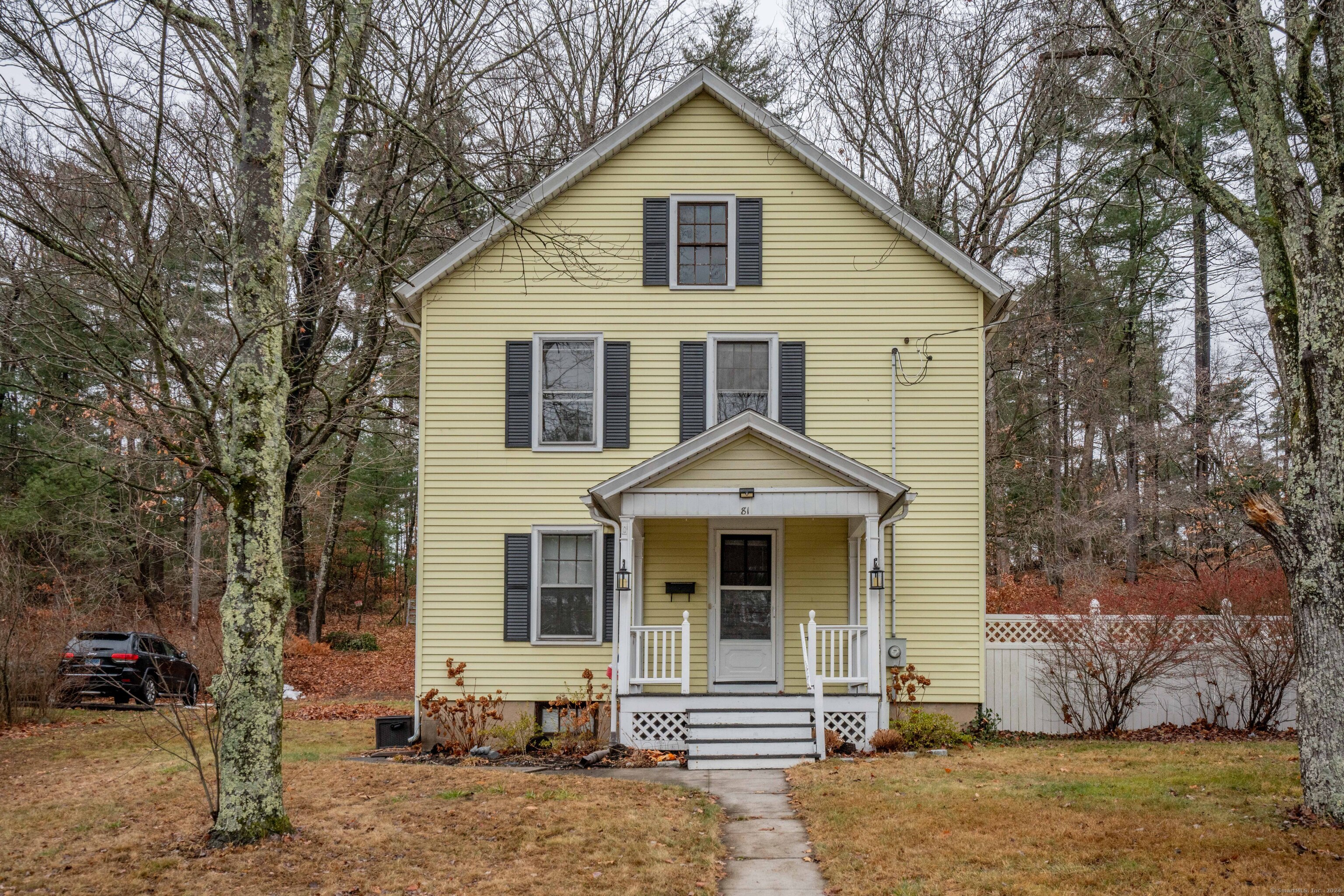 81 Woodland Street Simsbury CT 06070
