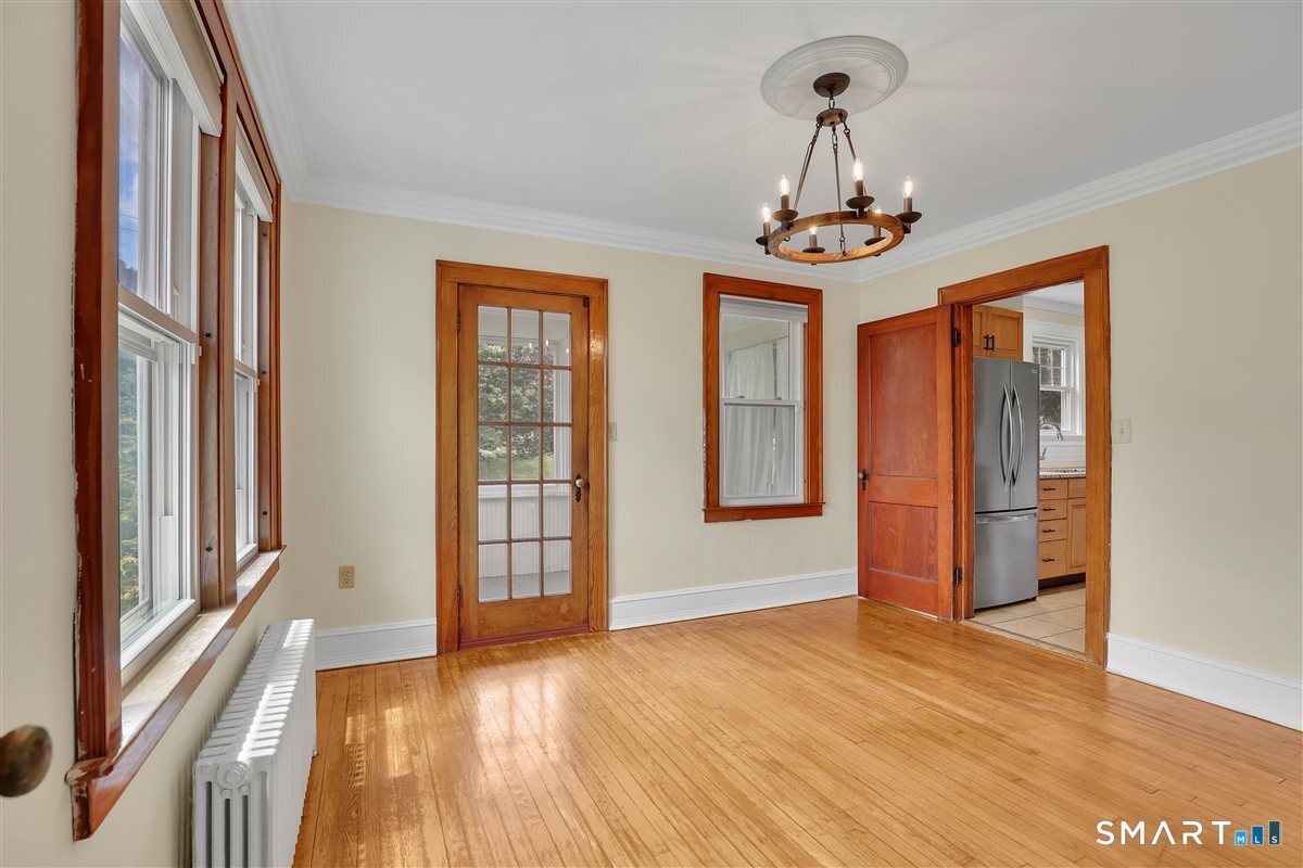 32 Maple Street Middlefield CT 06481
