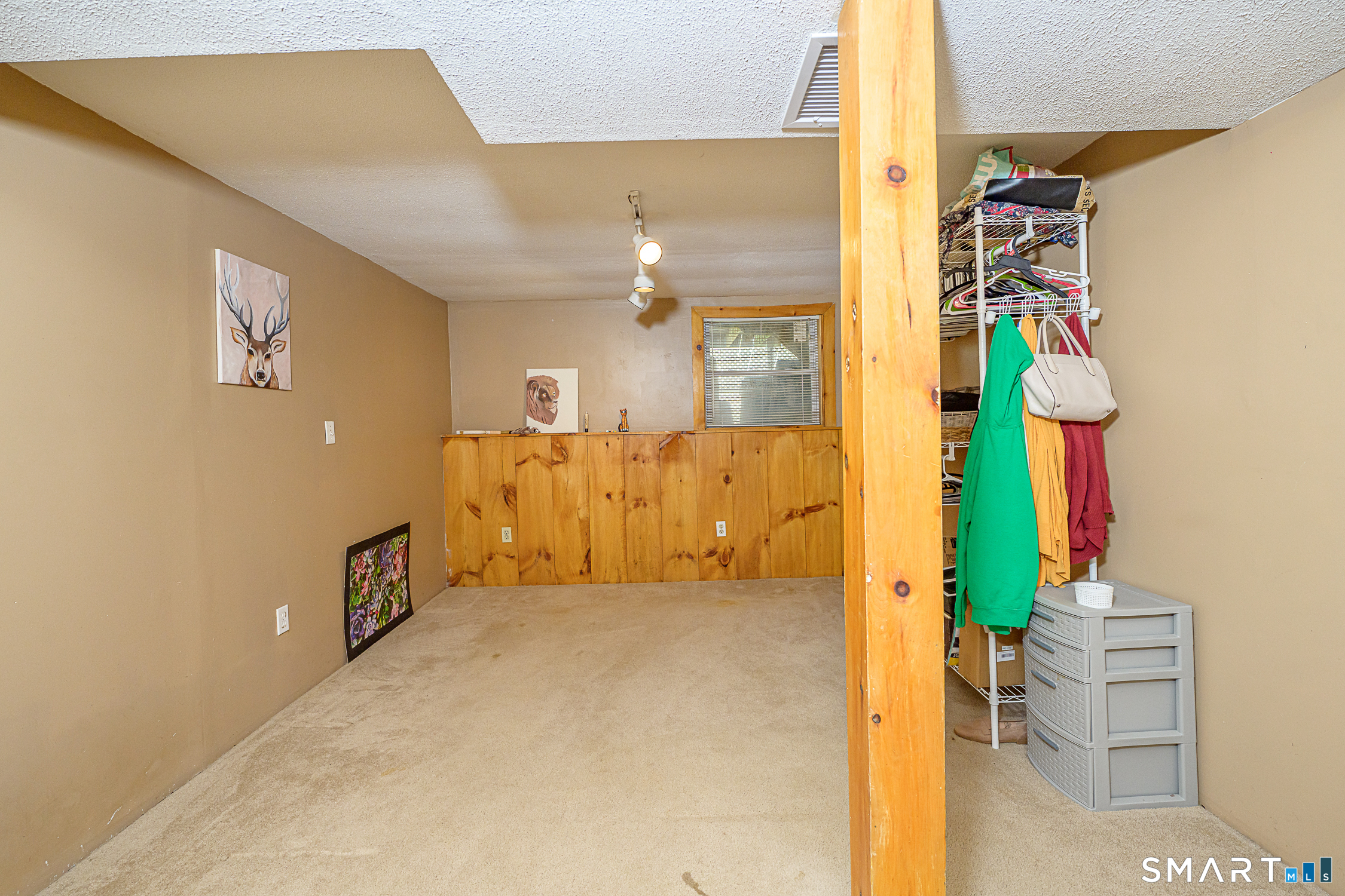 1968 Route 198 Woodstock CT 06281