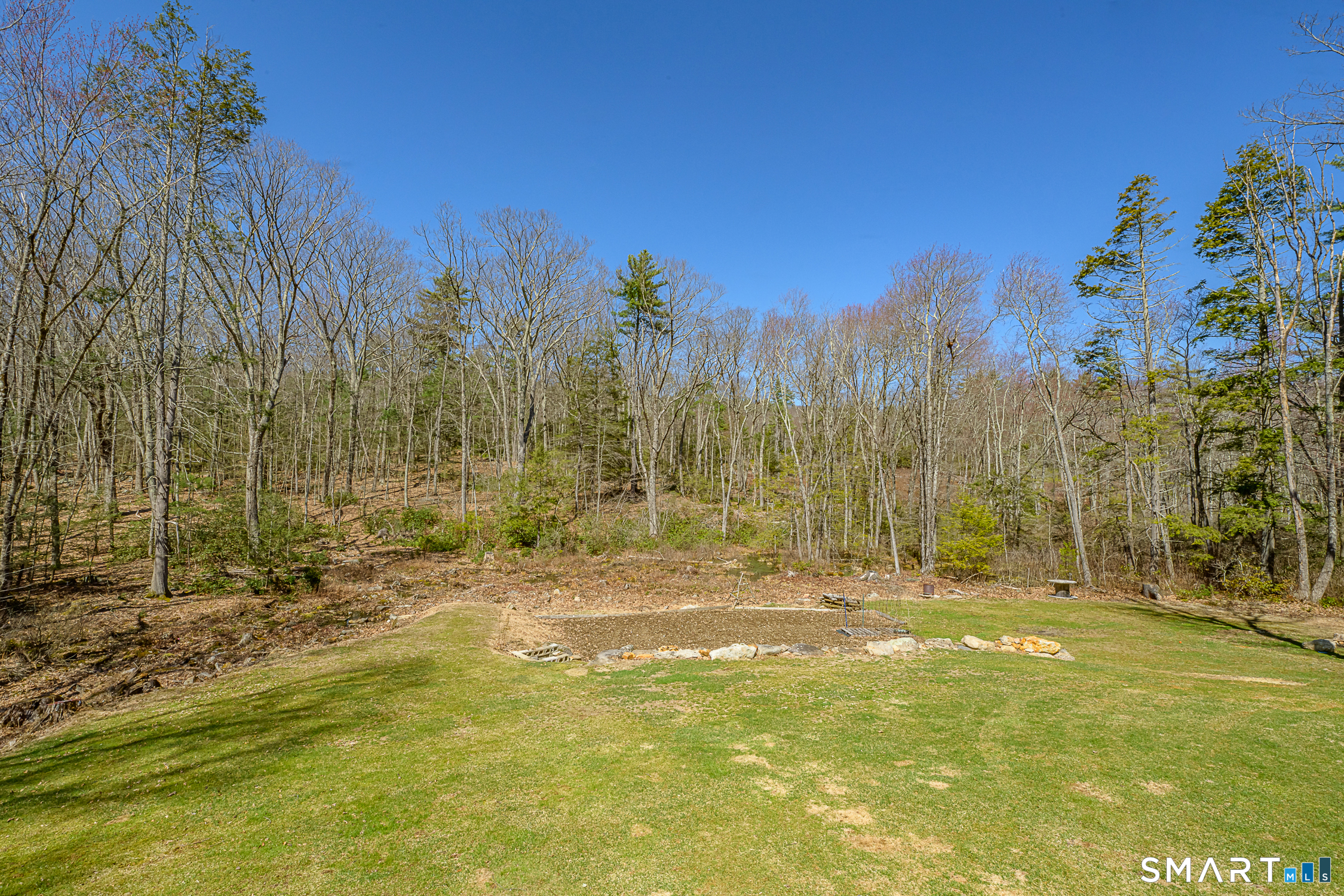 1968 Route 198 Woodstock CT 06281