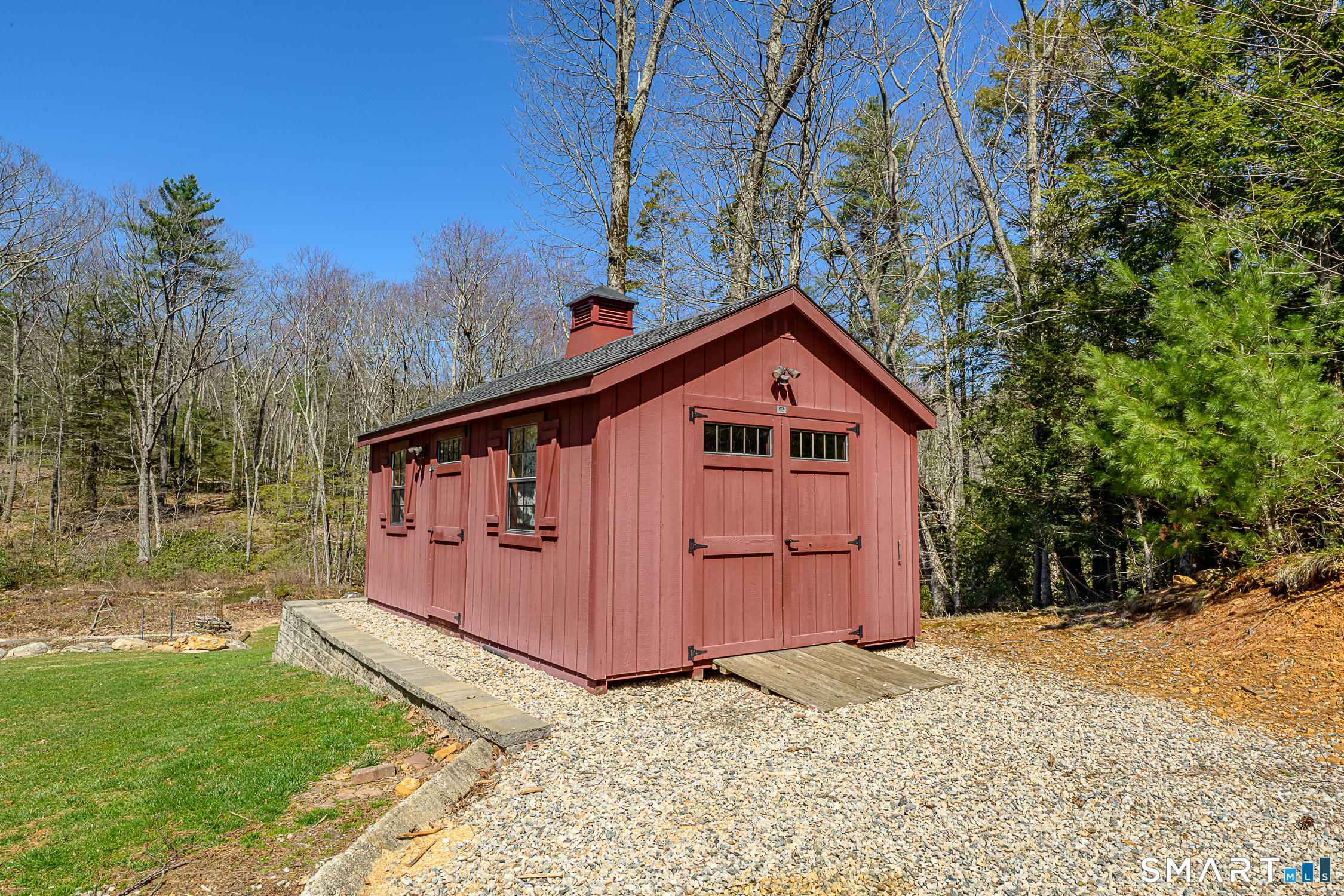 1968 Route 198 Woodstock CT 06281