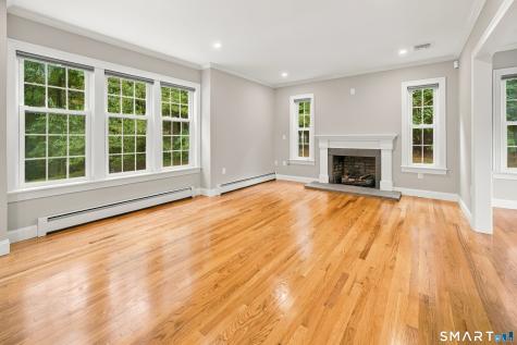 43 Warner Court Glastonbury CT 06033