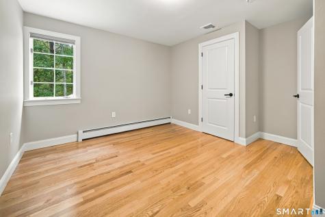43 Warner Court Glastonbury CT 06033