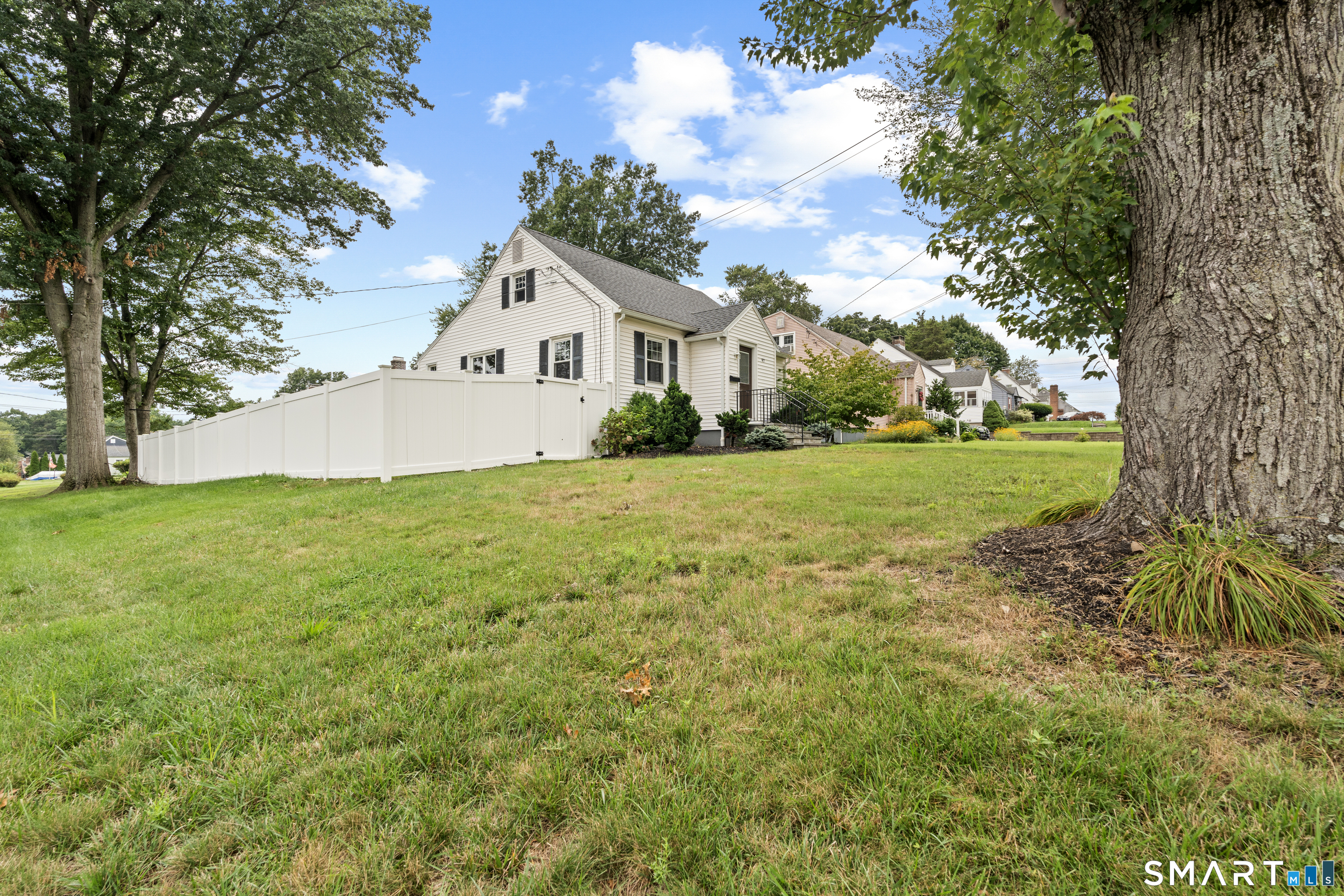 97 Stoddard Avenue Newington CT 06111