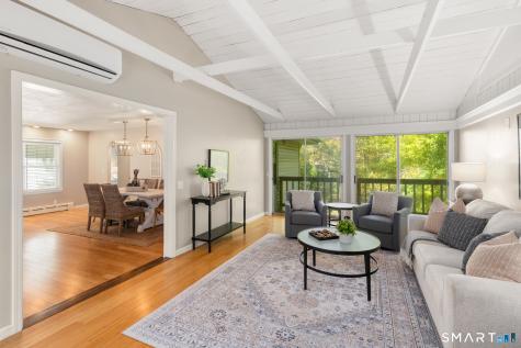 27 Woodland Road East Lyme CT 06357