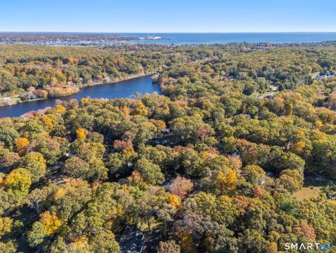 27 Woodland Road East Lyme CT 06357