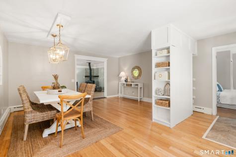 27 Woodland Road East Lyme CT 06357