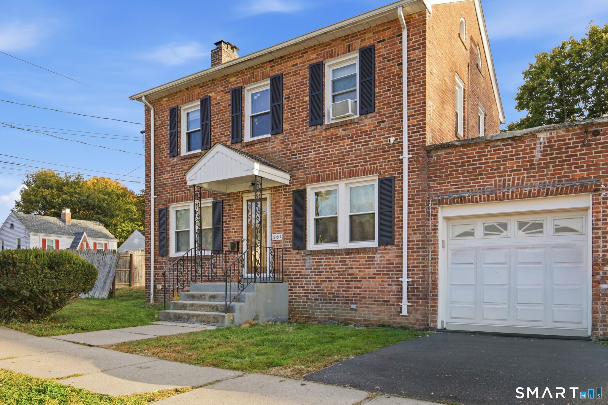 361 Linnmoore Street Hartford CT 06106