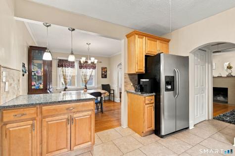 361 Linnmoore Street Hartford CT 06106