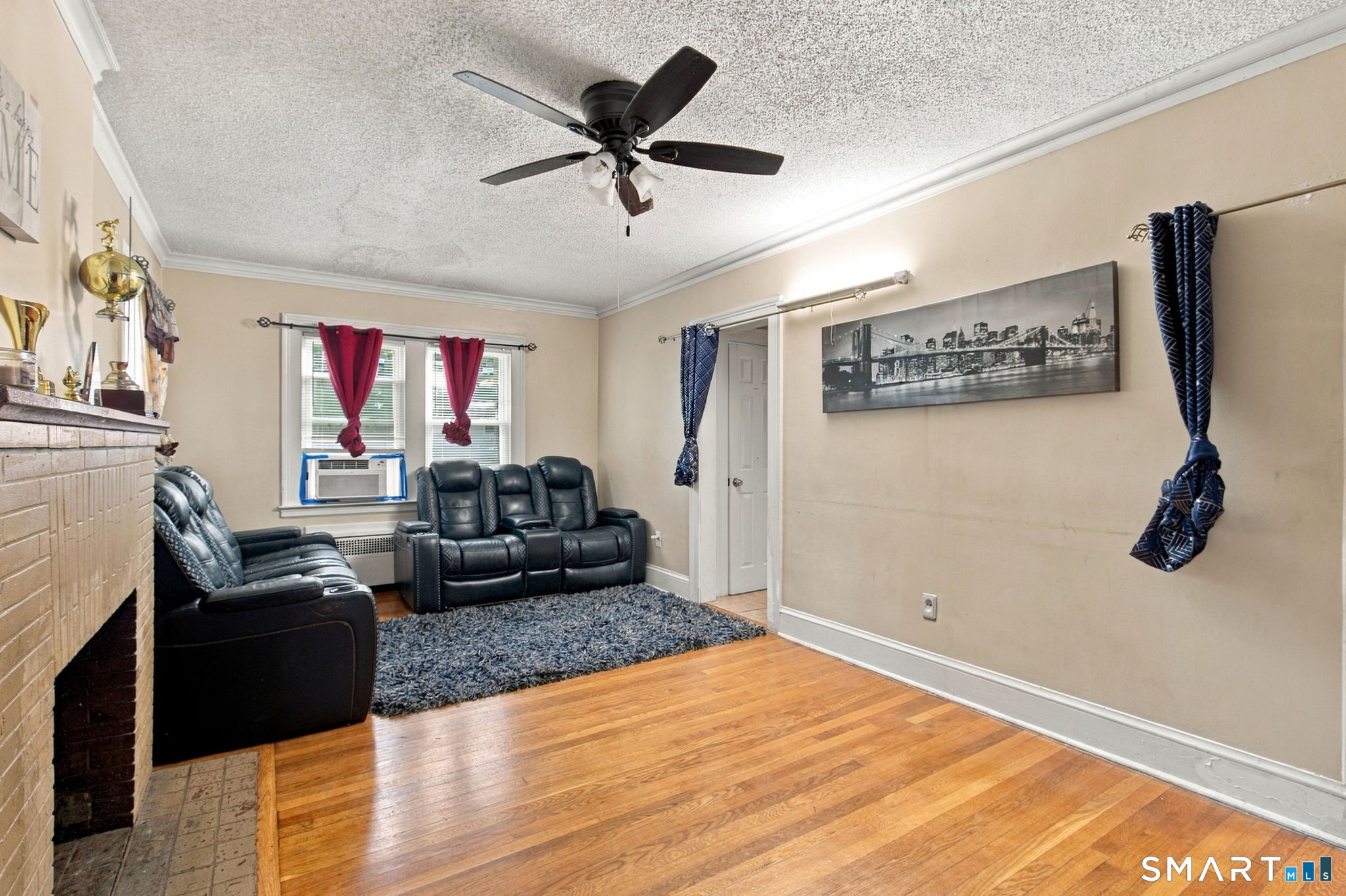 361 Linnmoore Street Hartford CT 06106