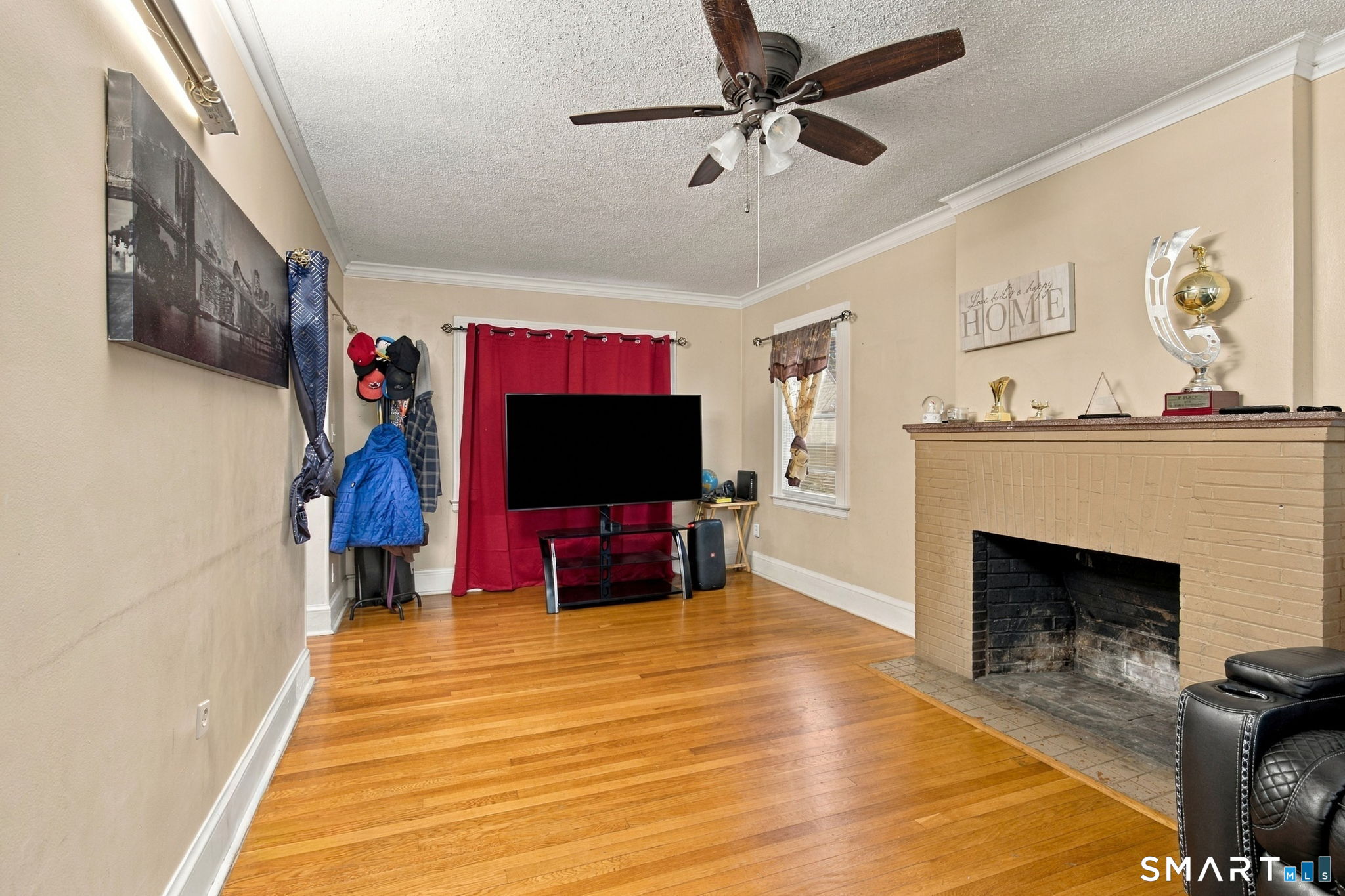 361 Linnmoore Street Hartford CT 06106