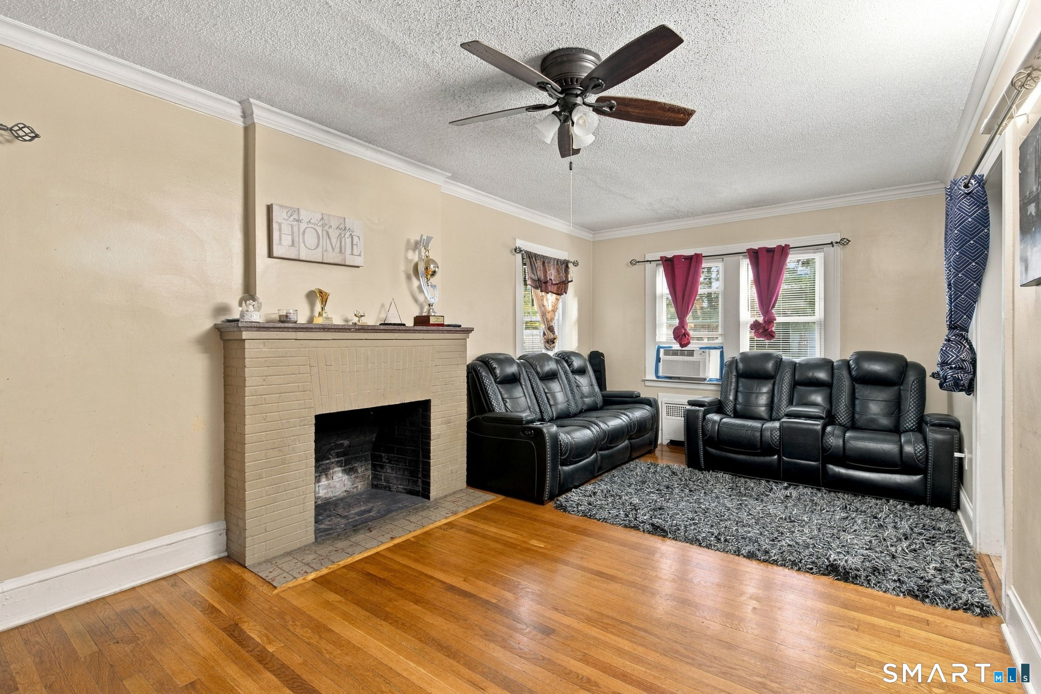 361 Linnmoore Street Hartford CT 06106