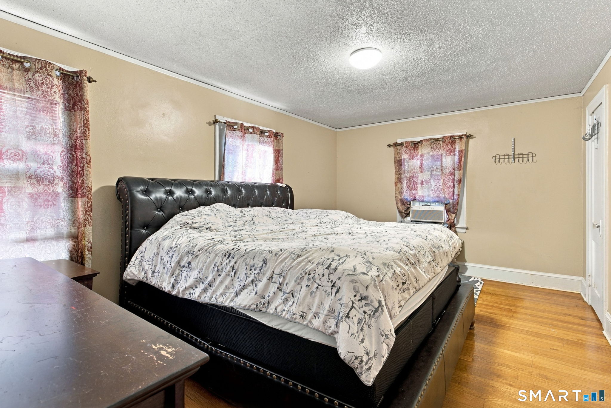 361 Linnmoore Street Hartford CT 06106