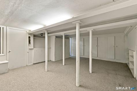 361 Linnmoore Street Hartford CT 06106
