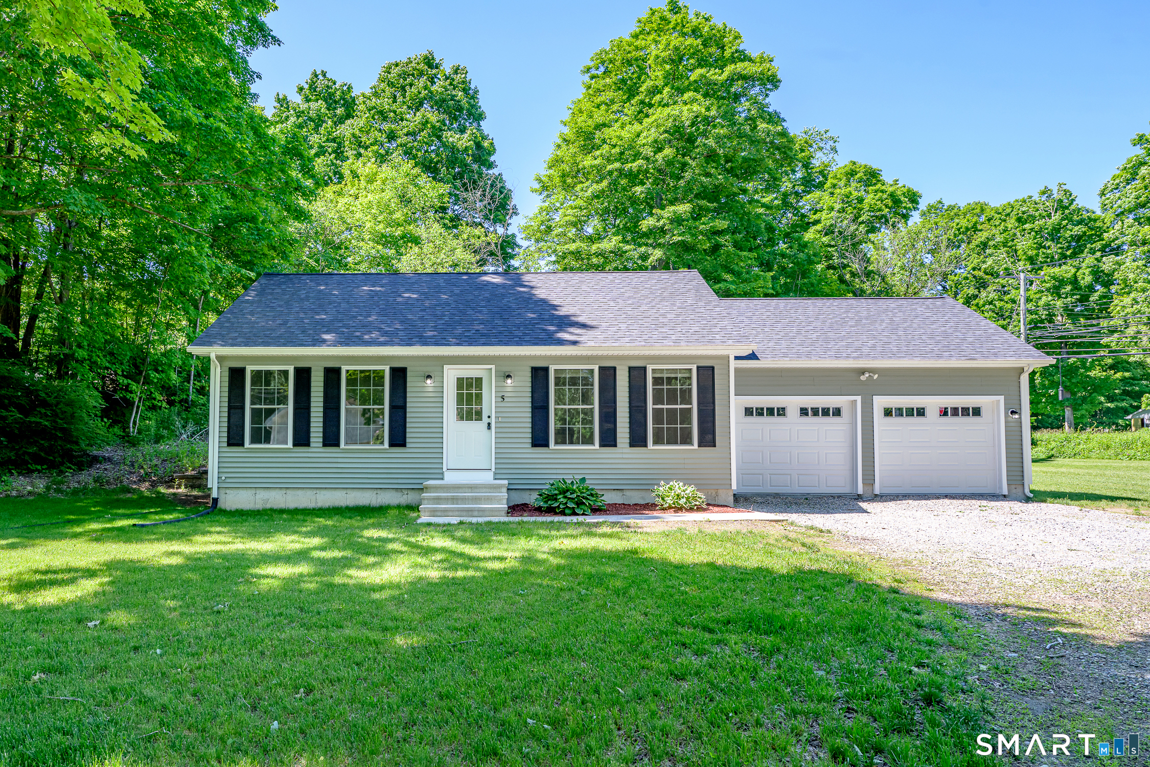 5 King Street Killingly CT 06239