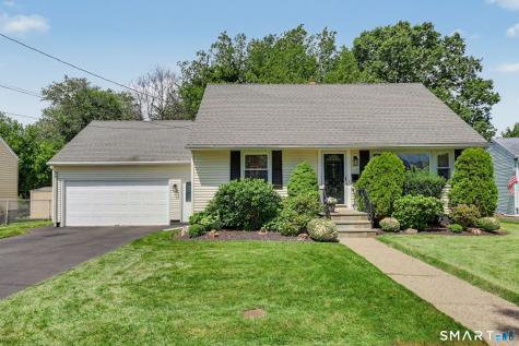 305 Meadowbrook Road Stratford CT 06614