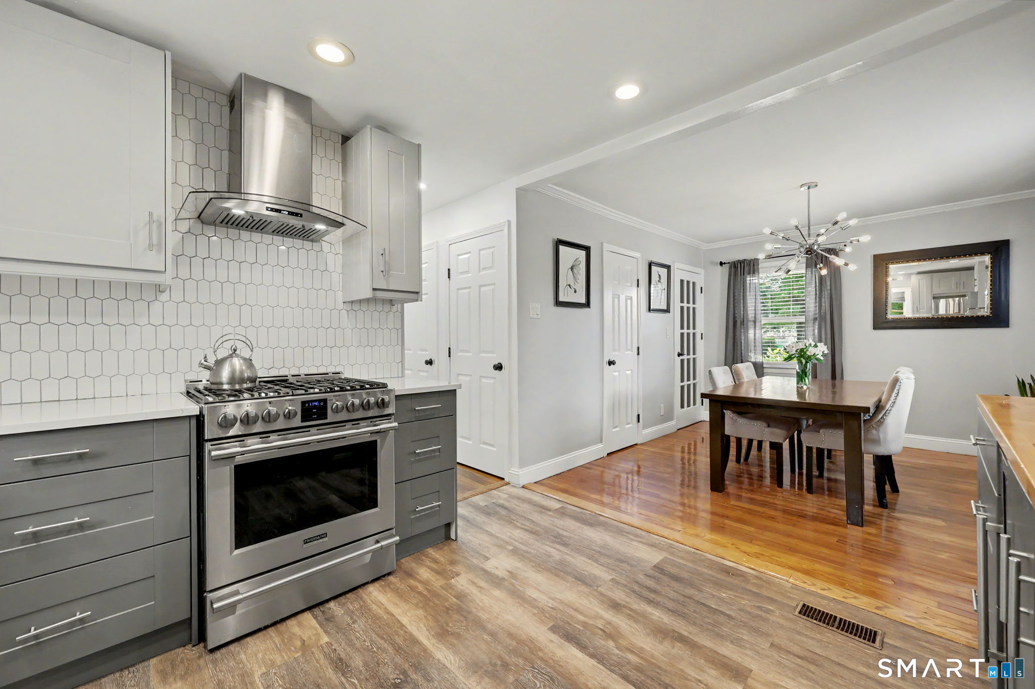 305 Meadowbrook Road Stratford CT 06614