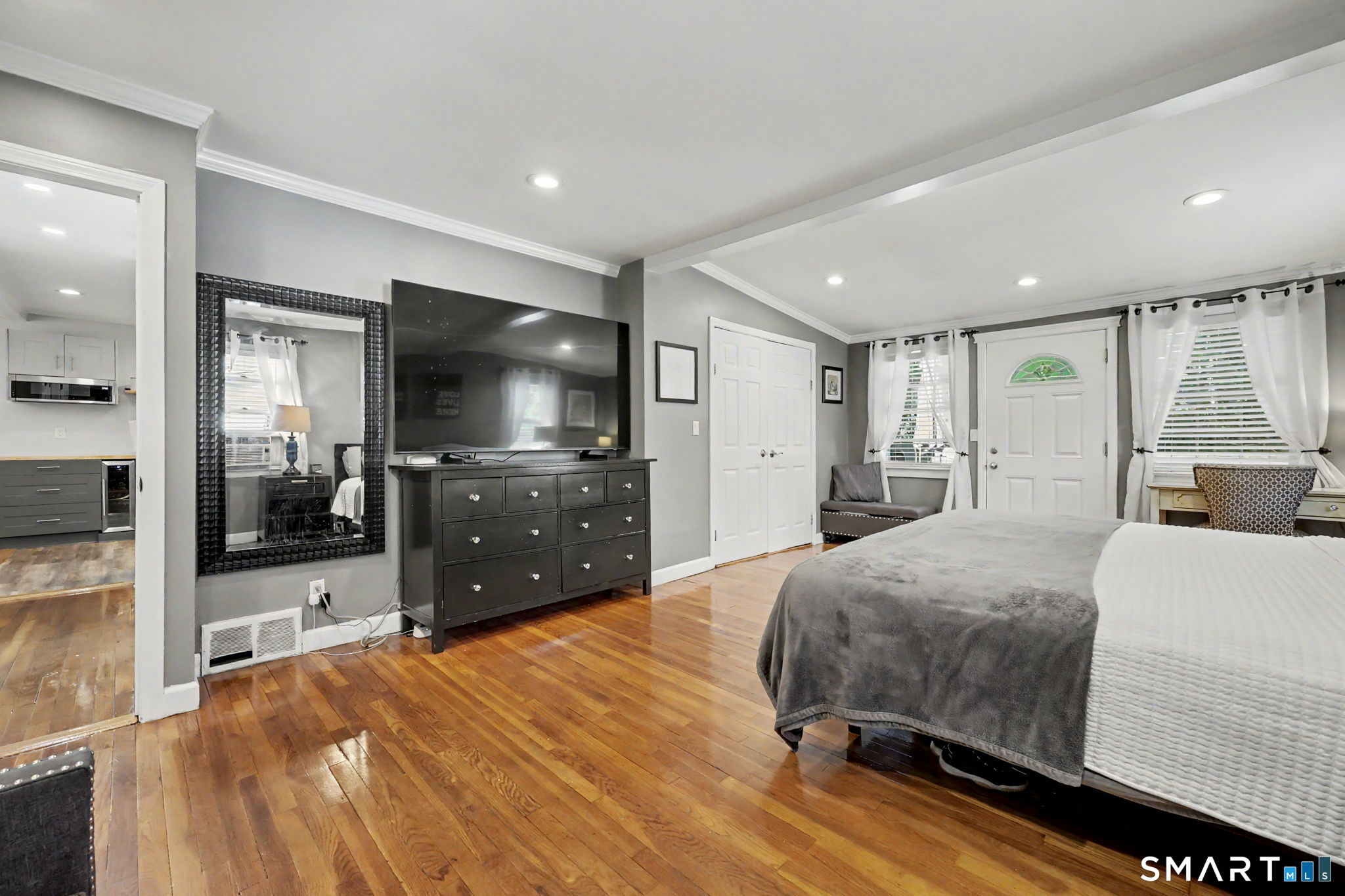 305 Meadowbrook Road Stratford CT 06614