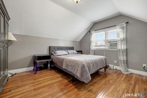 305 Meadowbrook Road Stratford CT 06614