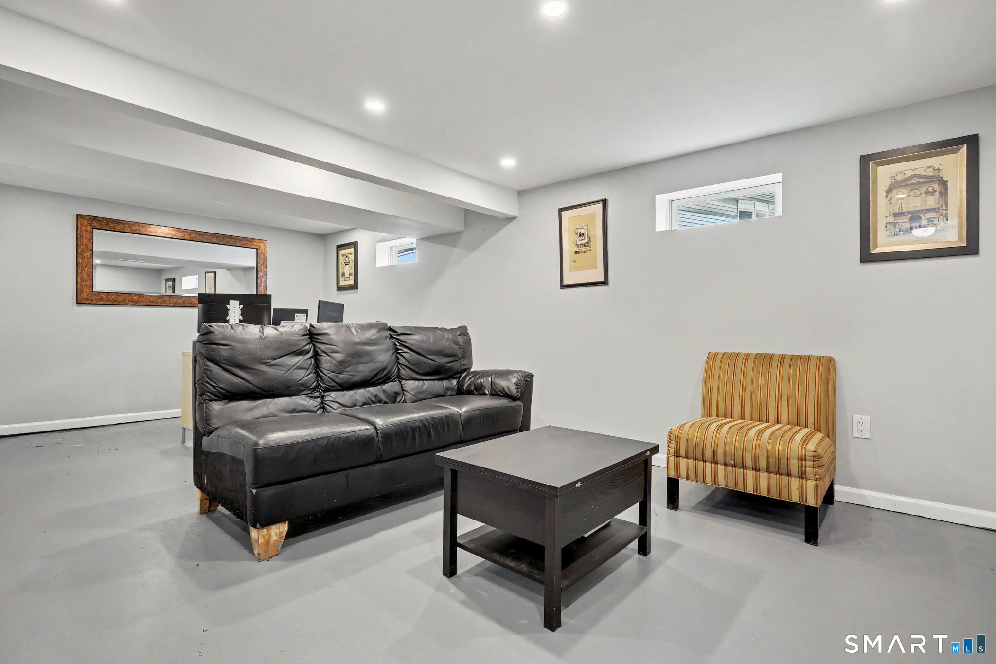 305 Meadowbrook Road Stratford CT 06614
