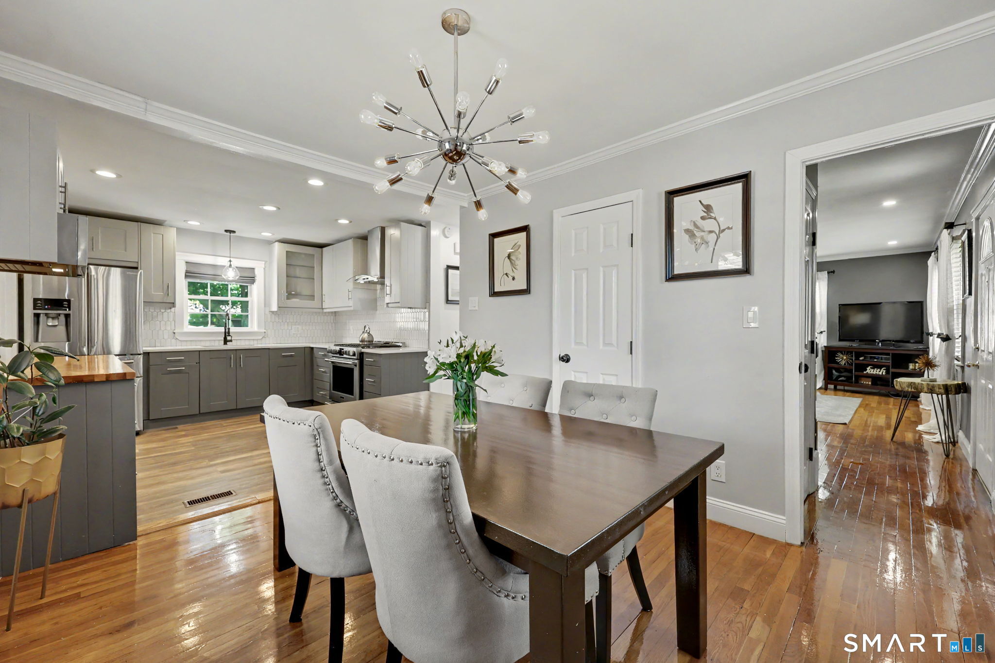 305 Meadowbrook Road Stratford CT 06614