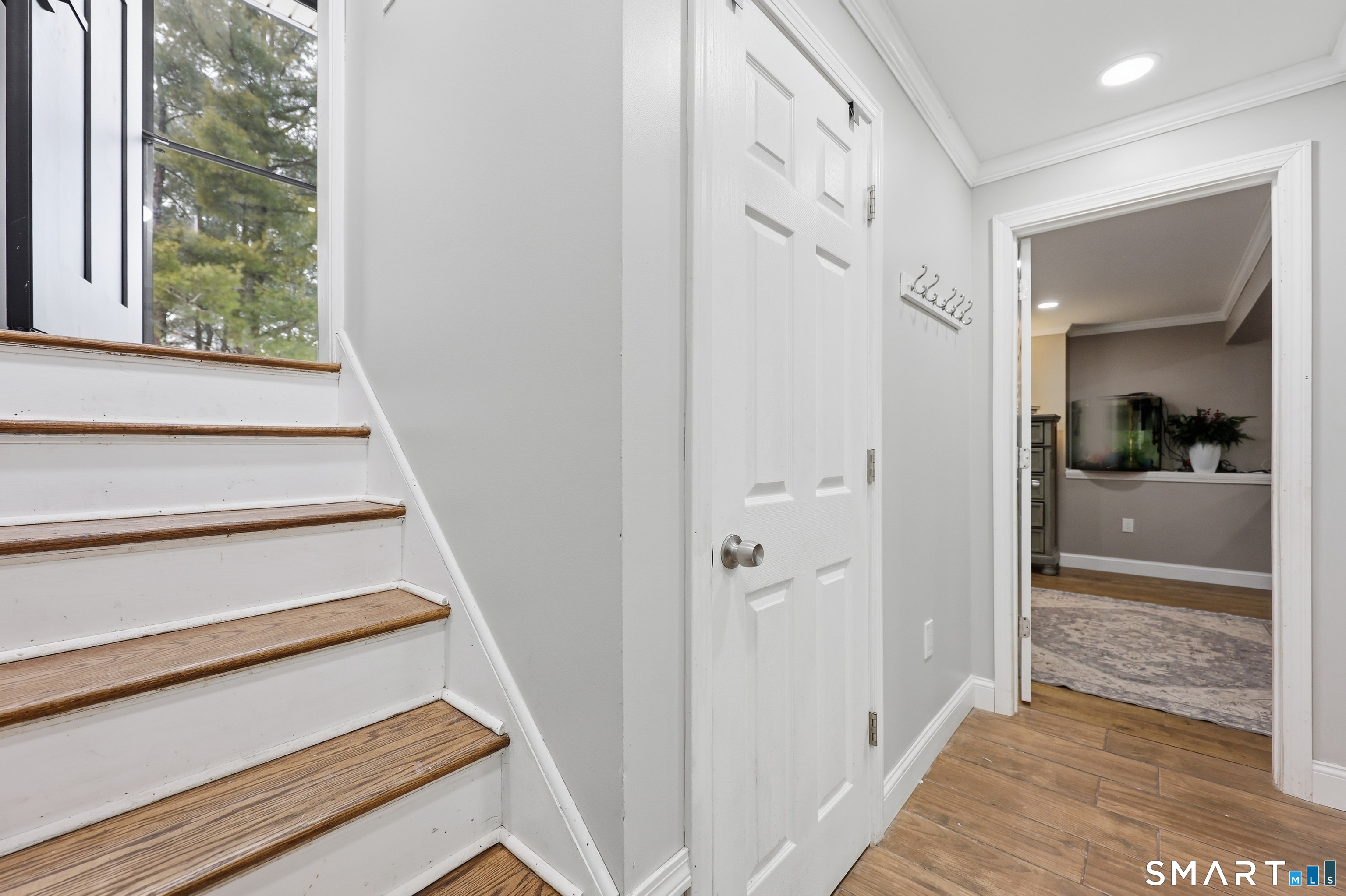 8 Old Field Road Farmington CT 06085