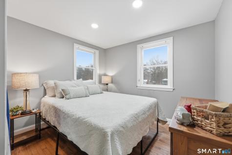 8 Old Field Road Farmington CT 06085