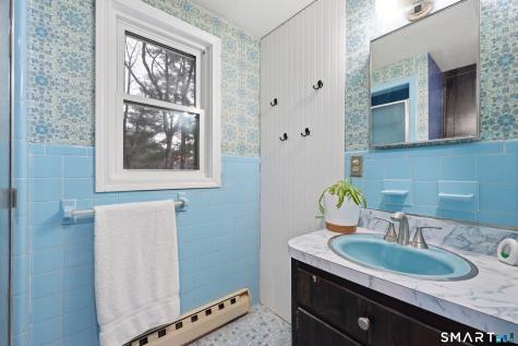 8 Old Field Road Farmington CT 06085