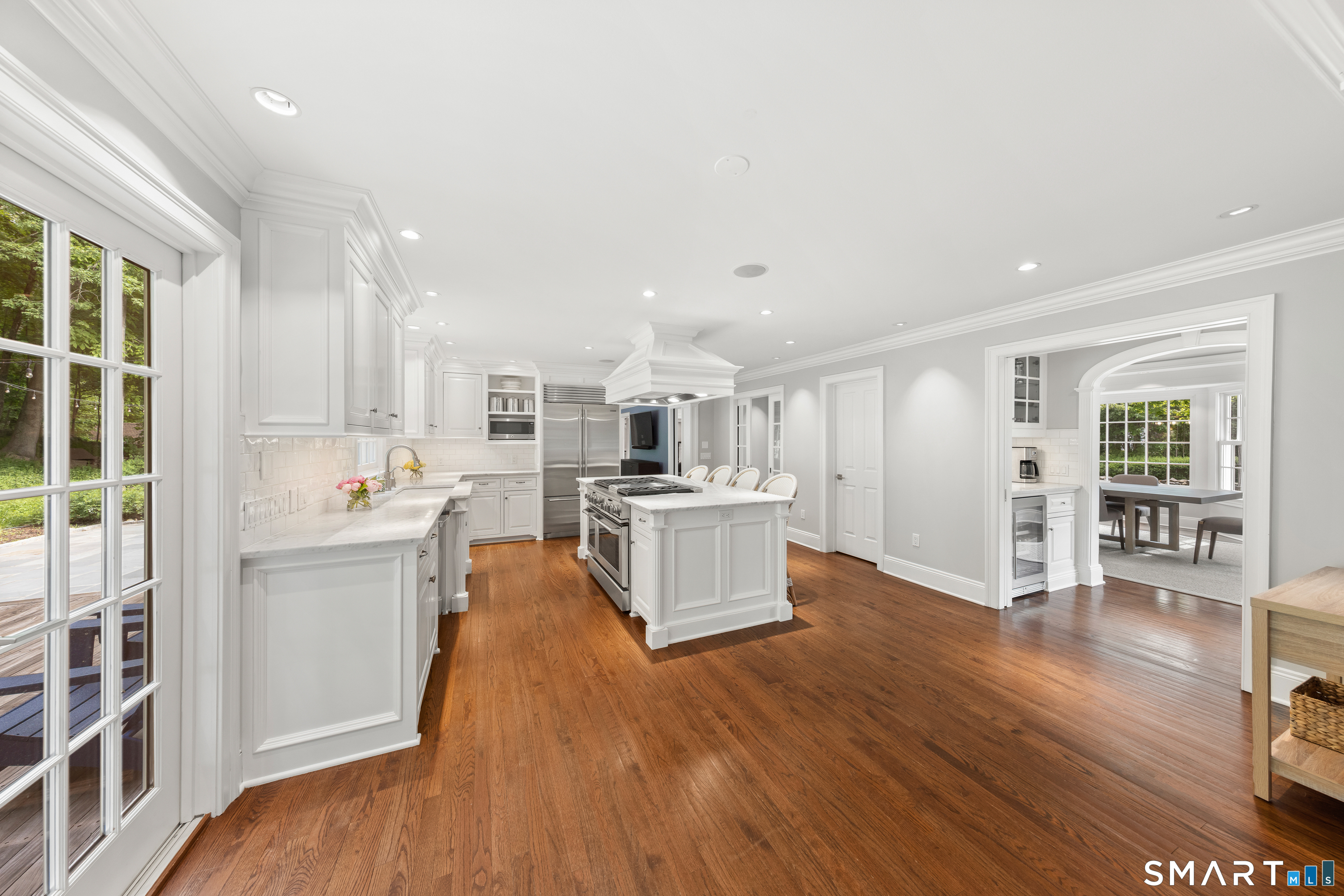 99 Hickok Road New Canaan CT 06840