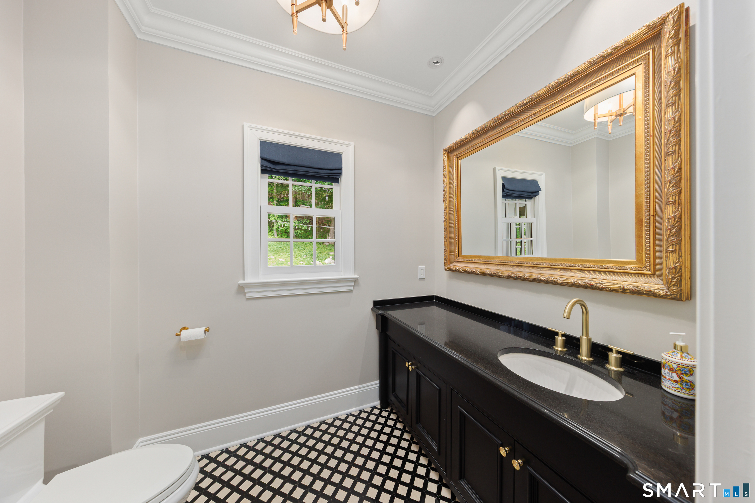 99 Hickok Road New Canaan CT 06840