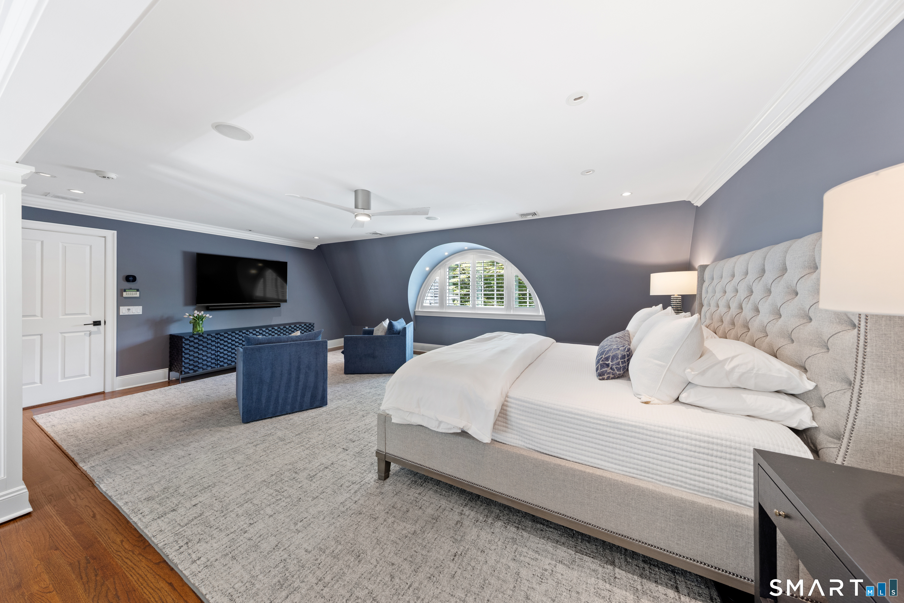 99 Hickok Road New Canaan CT 06840