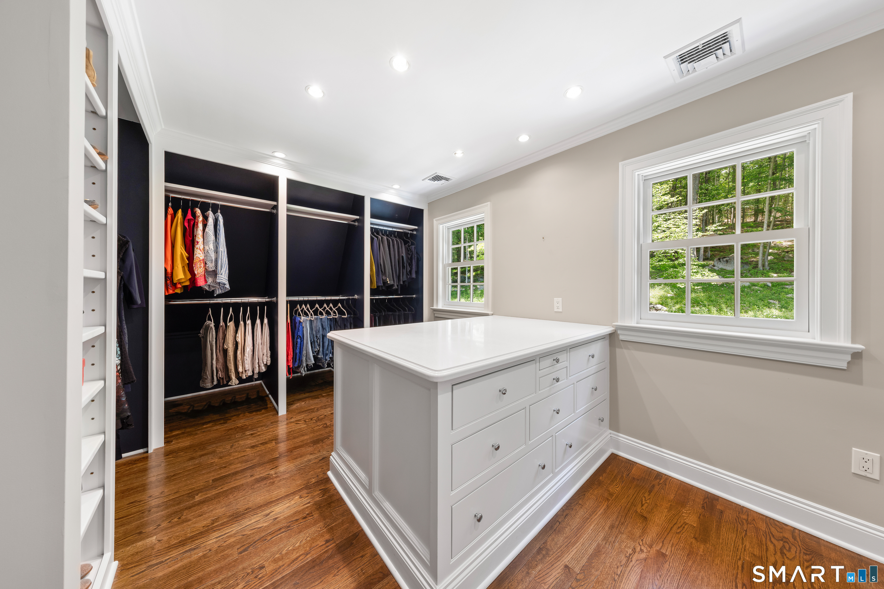 99 Hickok Road New Canaan CT 06840