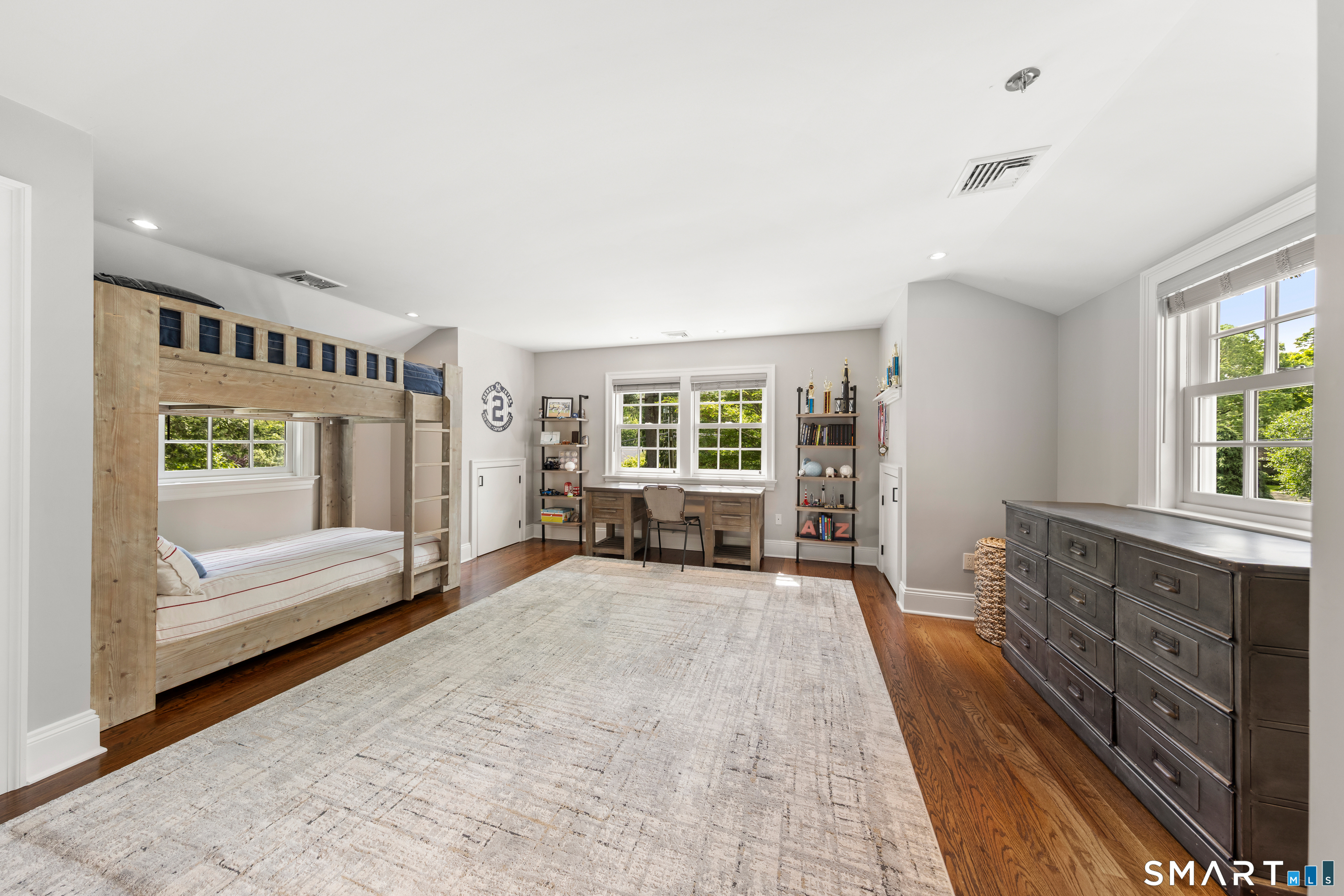 99 Hickok Road New Canaan CT 06840