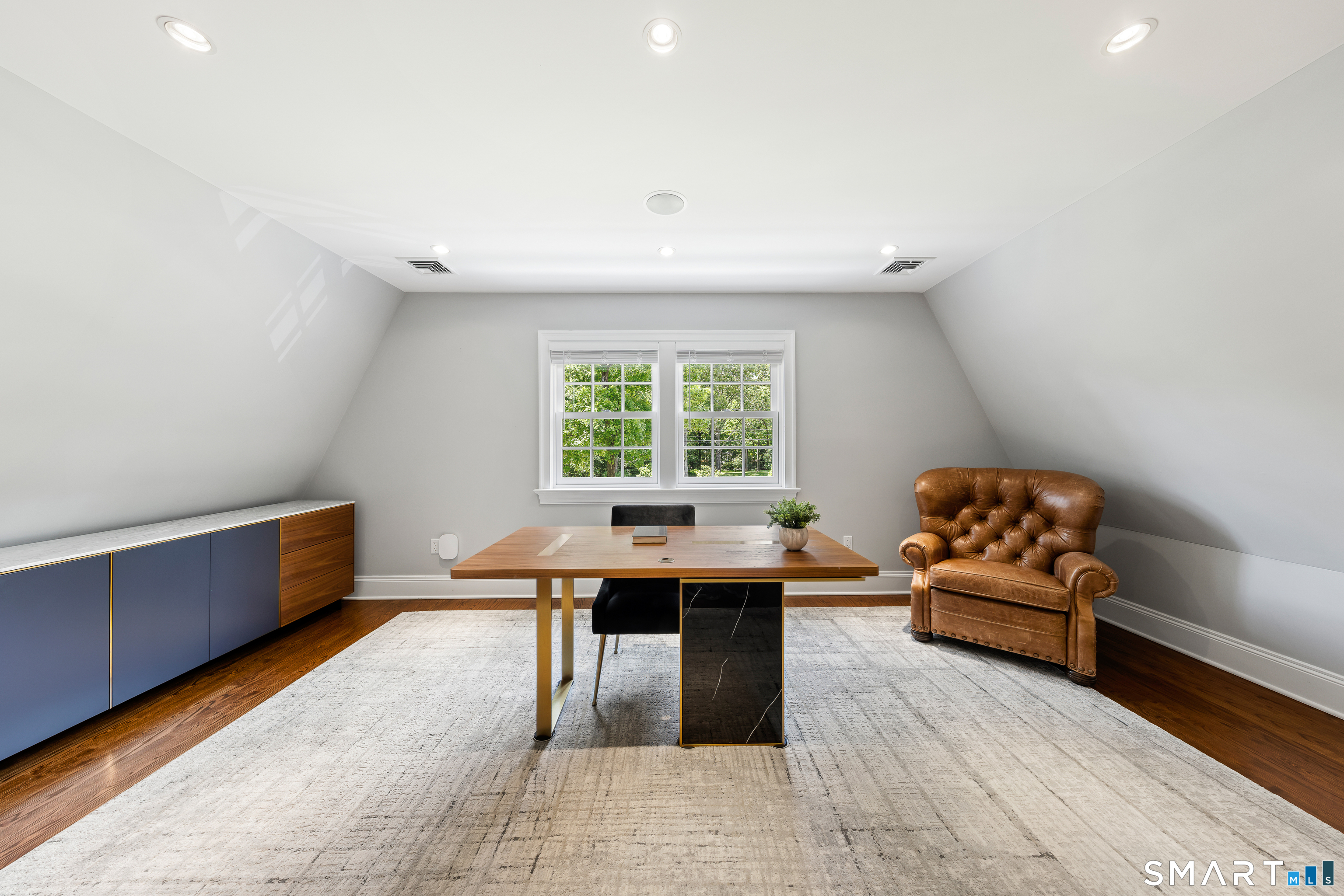 99 Hickok Road New Canaan CT 06840