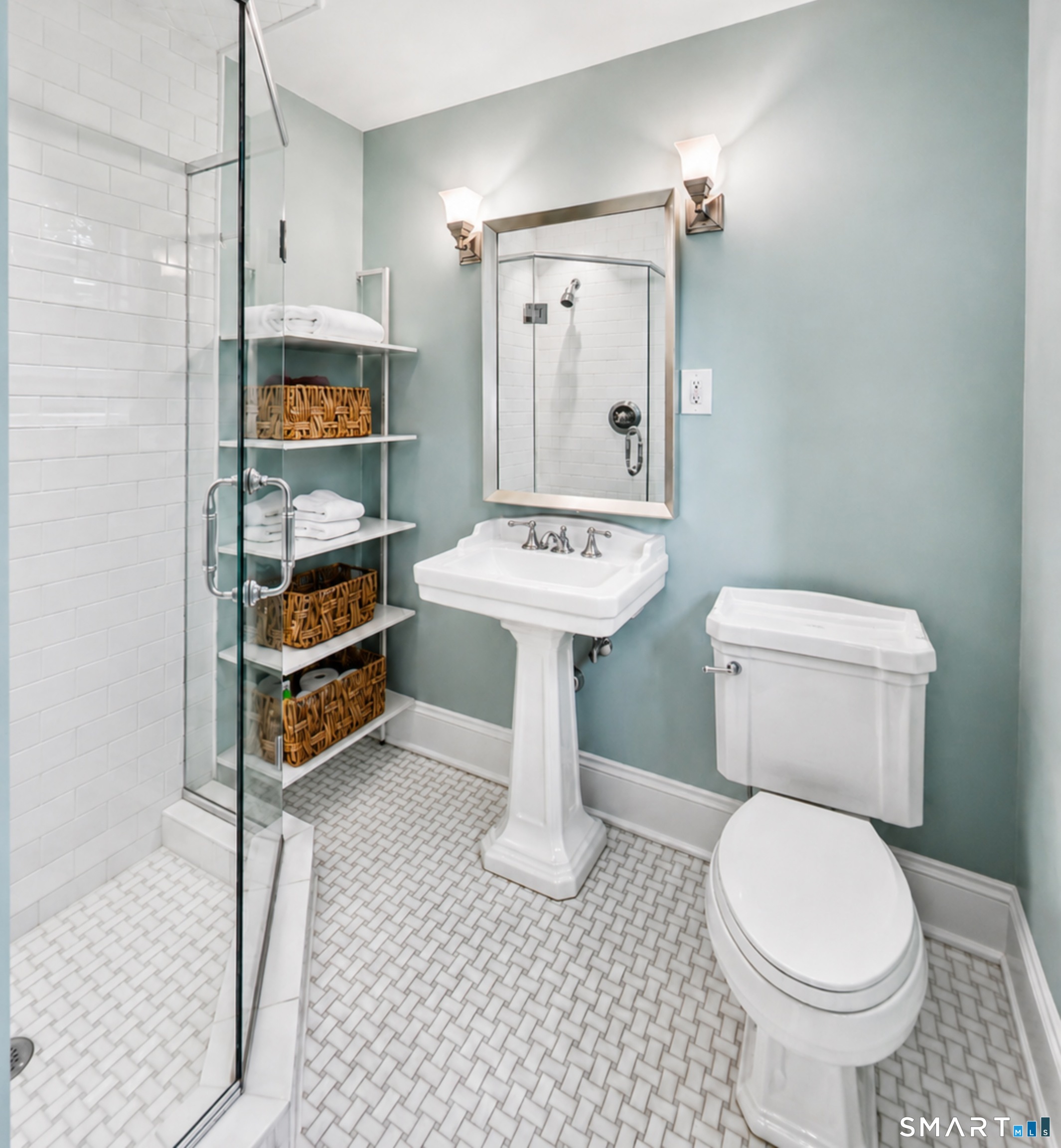 99 Hickok Road New Canaan CT 06840