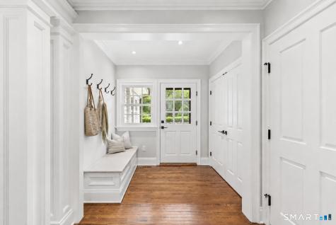 99 Hickok Road New Canaan CT 06840