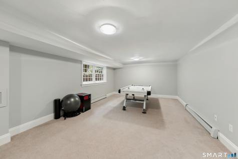 99 Hickok Road New Canaan CT 06840