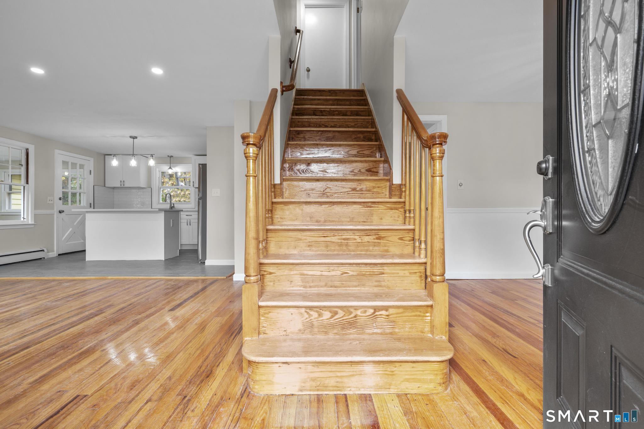404 Woodland Street Windsor Locks CT 06096