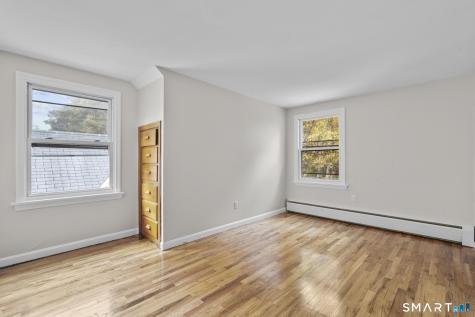 404 Woodland Street Windsor Locks CT 06096